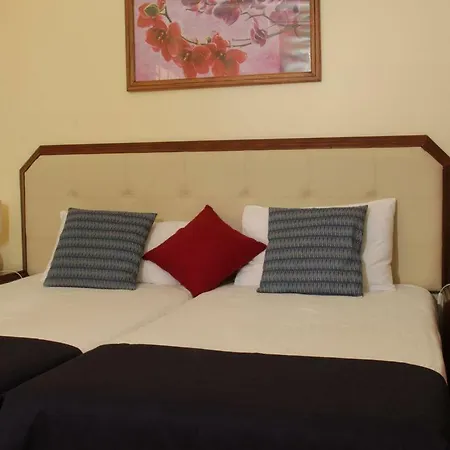 Casa Dos Serroes * קלייטה