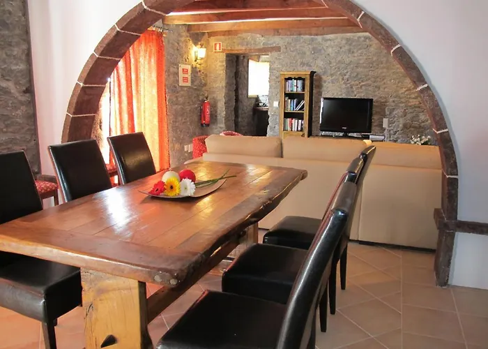 Casa Dos Serroes Кальета